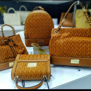 Lena Chic - Rieti